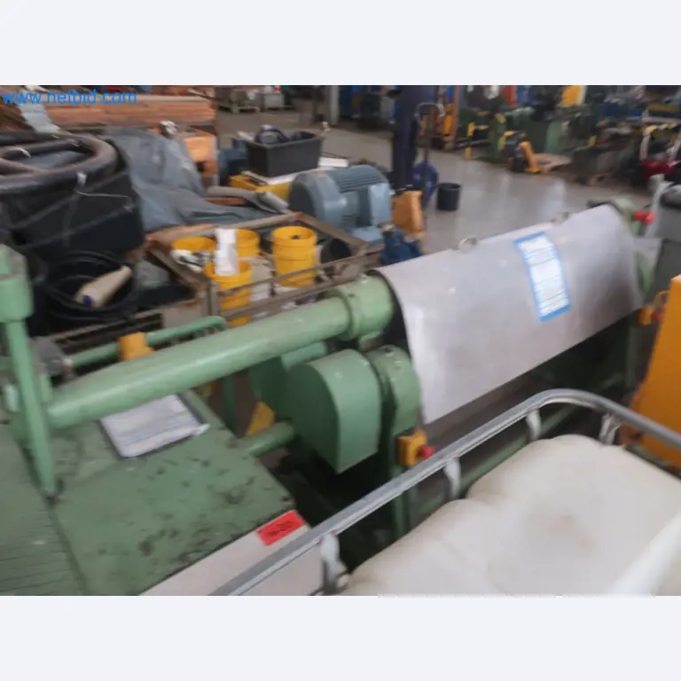 Zakłady produkcji i magazynowania mineralnych produktów olejowych, jak również surowców i produktów gotowych do produkcji smarów.-3