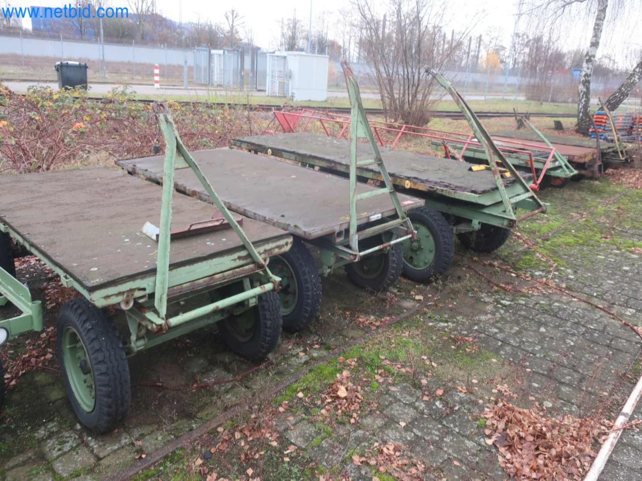 Závody na výrobu a skladování produktů z minerálních olejů, jakož i vstupů a hotových výrobků pro výrobu maziv.-1