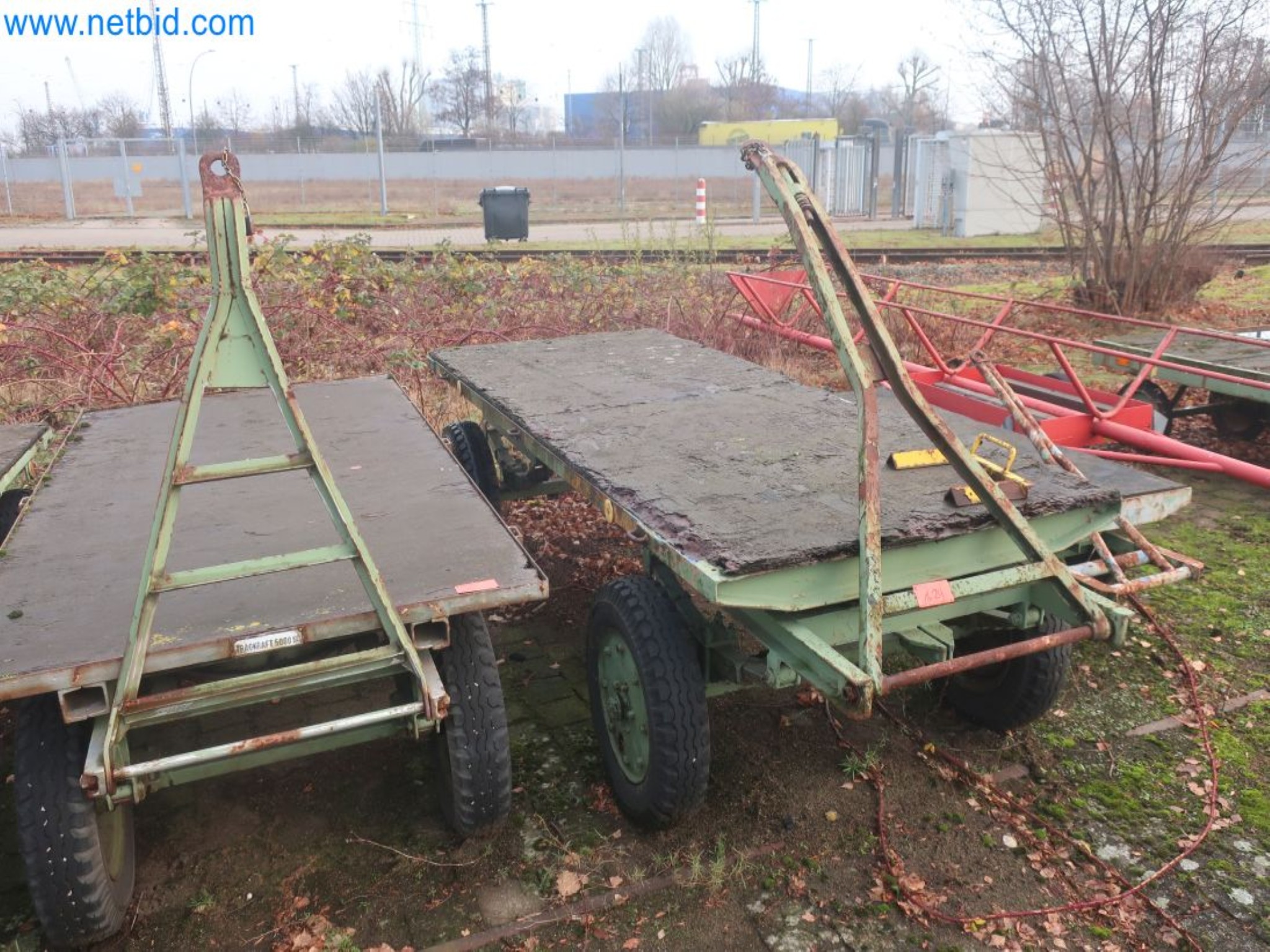 Závody na výrobu a skladování produktů z minerálních olejů, jakož i vstupů a hotových výrobků pro výrobu maziv.-5