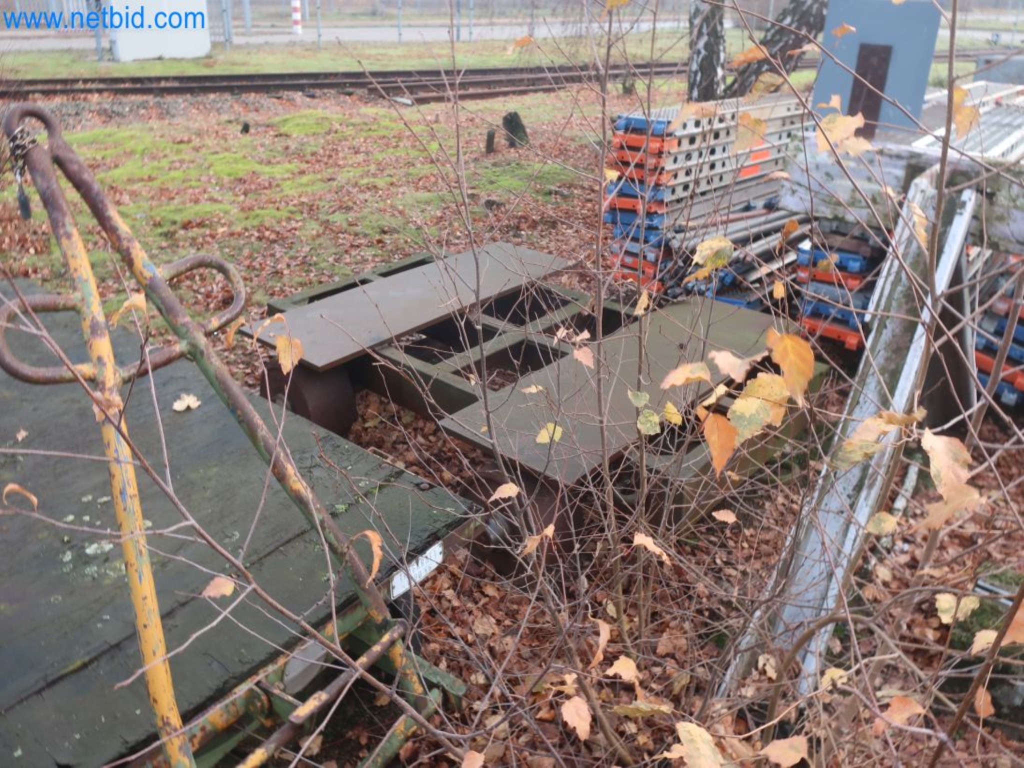 Závody na výrobu a skladování produktů z minerálních olejů, jakož i vstupů a hotových výrobků pro výrobu maziv.-8