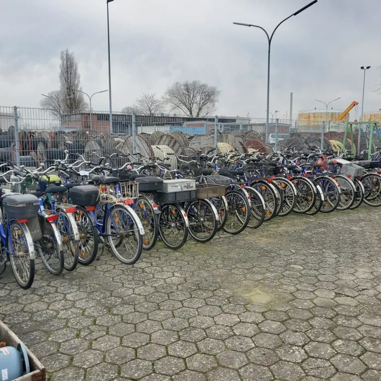 1 Posten Company bicycles