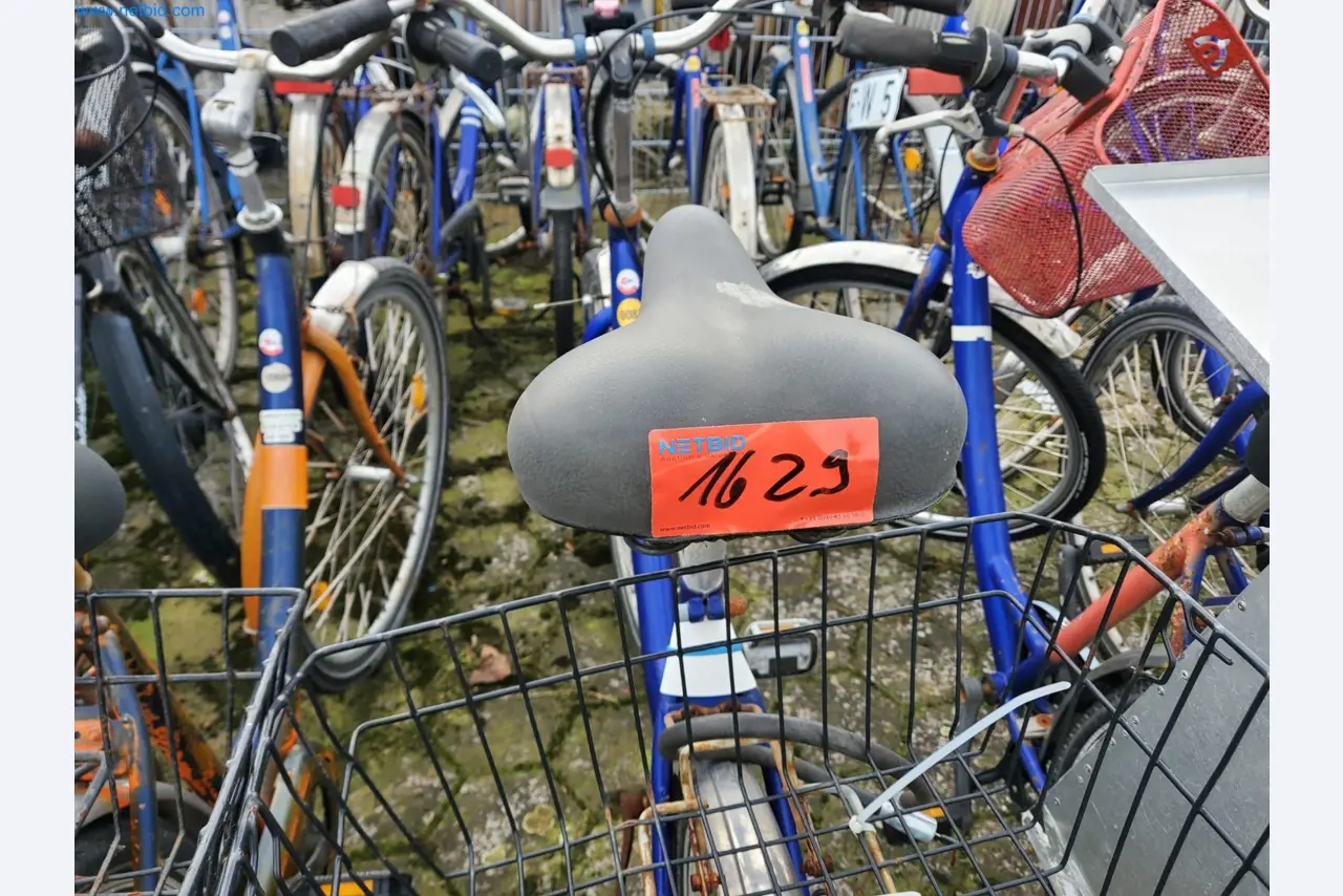 Zakłady produkcji i magazynowania mineralnych produktów olejowych, jak również surowców i produktów gotowych do produkcji smarów.-2