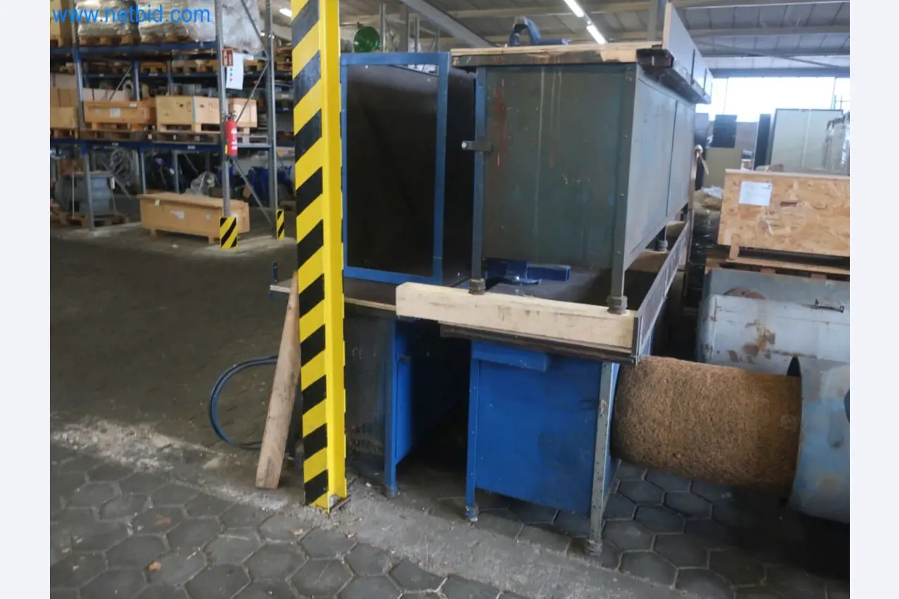 Installations pour la fabrication et le stockage de produits pétroliers ainsi que de produits d'alimentation et de produits finis pour la fabrication de lubrifiants-2