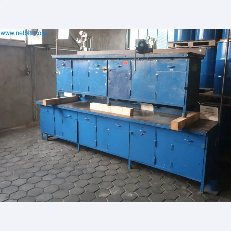 Installations pour la fabrication et le stockage de produits pétroliers ainsi que de produits d'alimentation et de produits finis pour la fabrication de lubrifiants-3