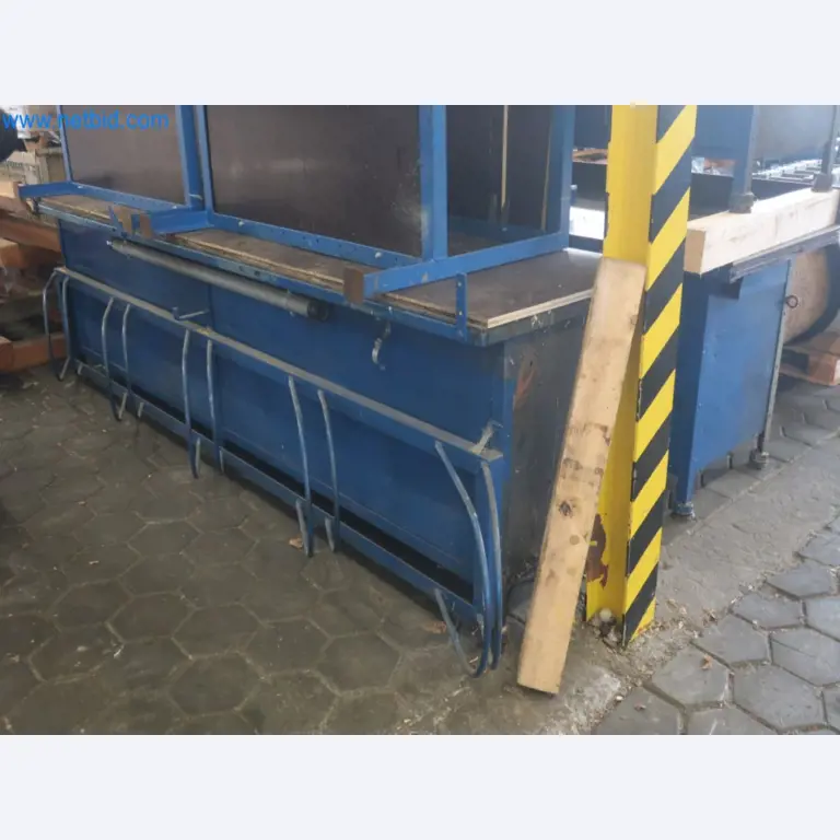 Installations pour la fabrication et le stockage de produits pétroliers ainsi que de produits d'alimentation et de produits finis pour la fabrication de lubrifiants-5