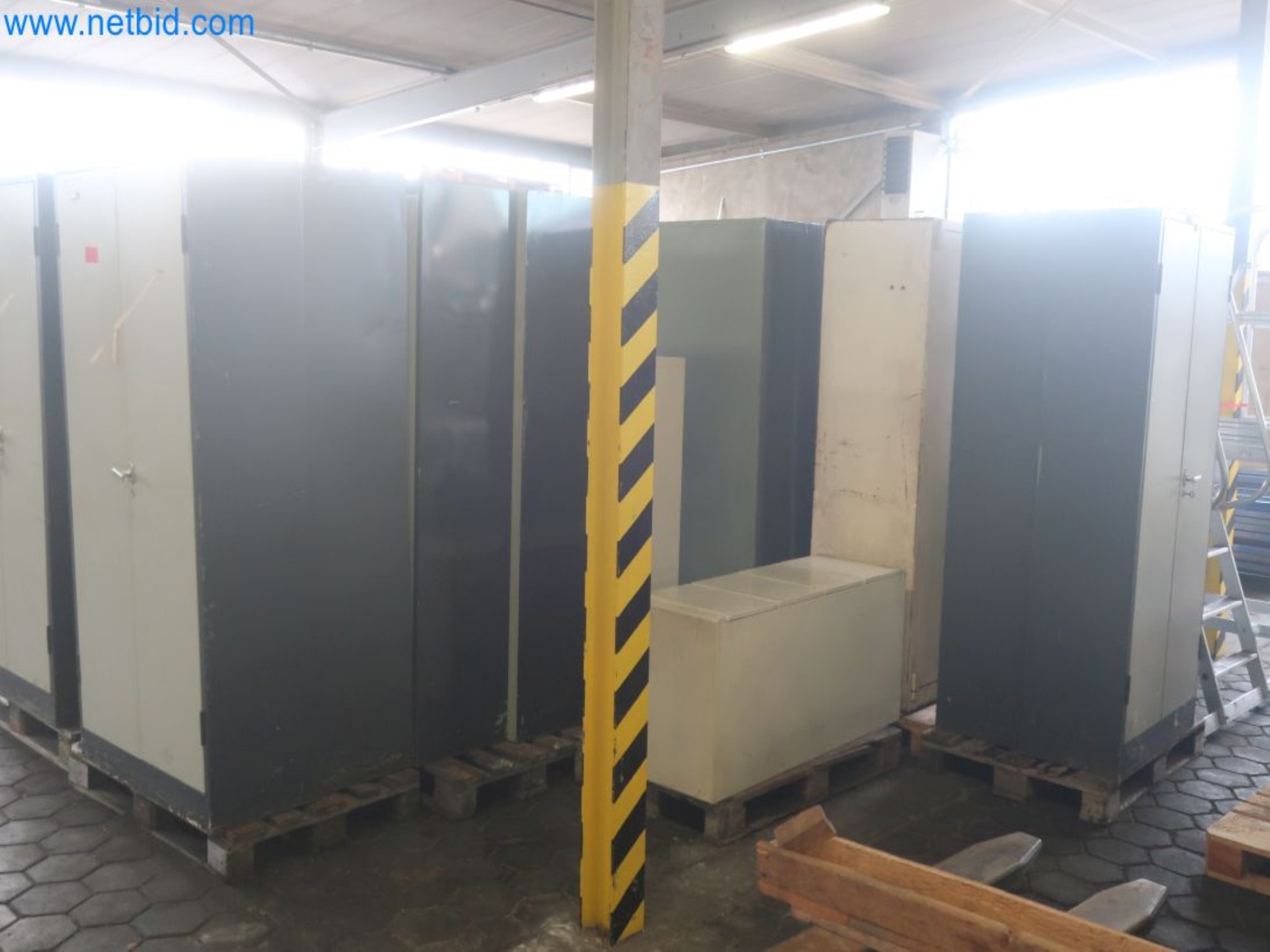 Plants for the production and storage of mineral oil products as well as input and finished products for the production of lubricants-2