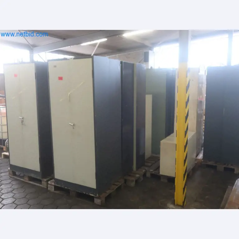 Zakłady produkcji i magazynowania mineralnych produktów olejowych, jak również surowców i produktów gotowych do produkcji smarów.-4