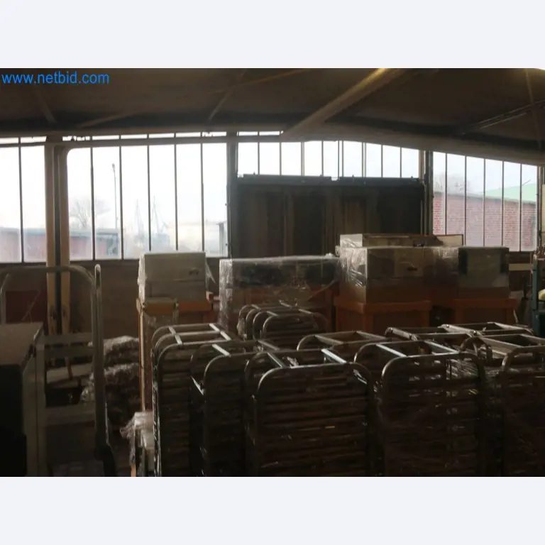 Plants for the production and storage of mineral oil products as well as input and finished products for the production of lubricants-12