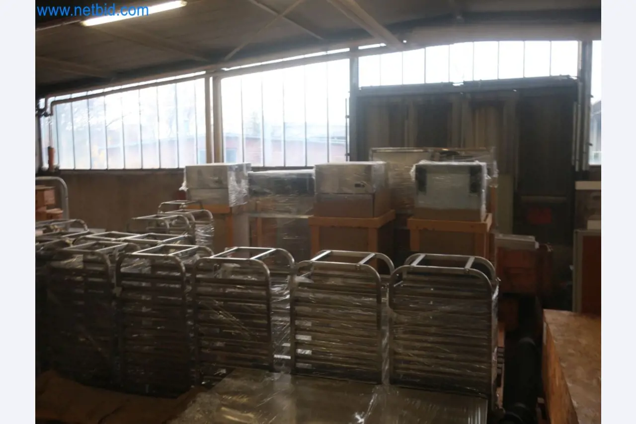 Plants for the production and storage of mineral oil products as well as input and finished products for the production of lubricants-5