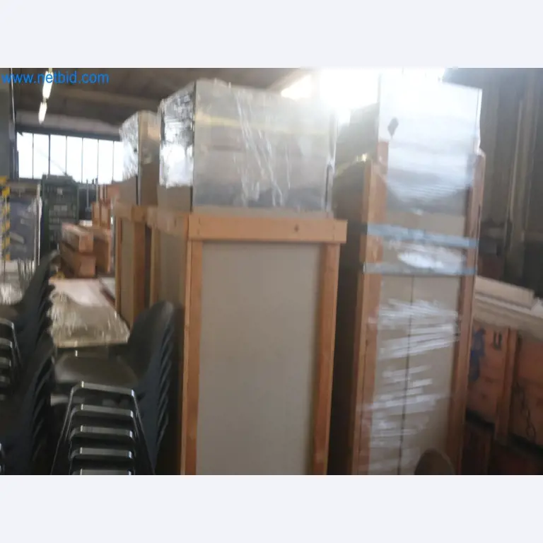 Plants for the production and storage of mineral oil products as well as input and finished products for the production of lubricants-8