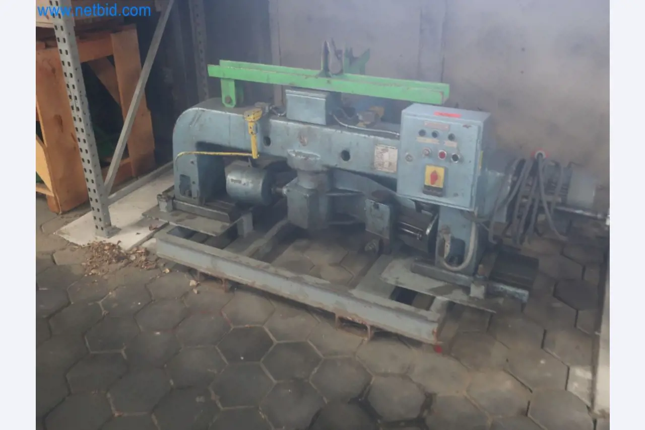 Zakłady produkcji i magazynowania mineralnych produktów olejowych, jak również surowców i produktów gotowych do produkcji smarów.-1