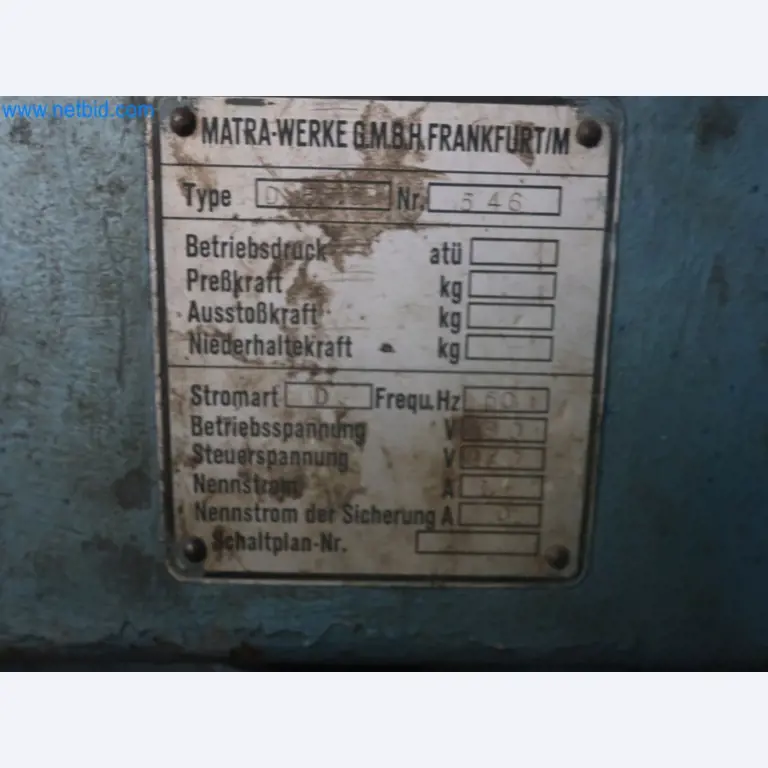 Zakłady produkcji i magazynowania mineralnych produktów olejowych, jak również surowców i produktów gotowych do produkcji smarów.-2