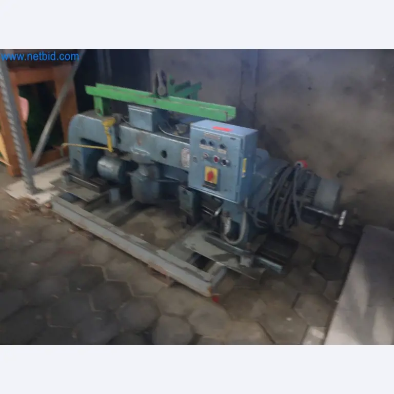 Zakłady produkcji i magazynowania mineralnych produktów olejowych, jak również surowców i produktów gotowych do produkcji smarów.-3