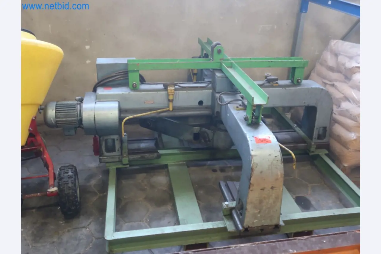 Zakłady produkcji i magazynowania mineralnych produktów olejowych, jak również surowców i produktów gotowych do produkcji smarów.-1