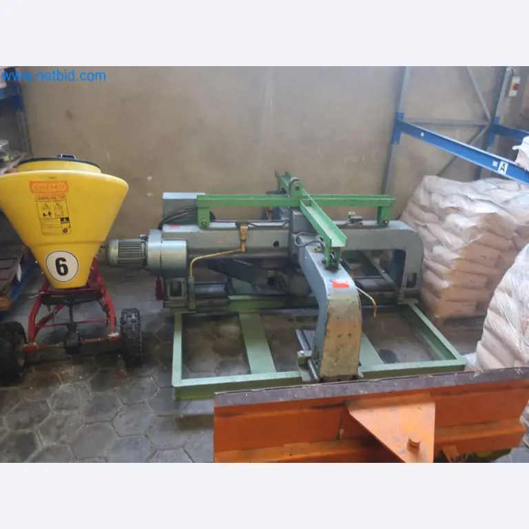 Zakłady produkcji i magazynowania mineralnych produktów olejowych, jak również surowców i produktów gotowych do produkcji smarów.-4