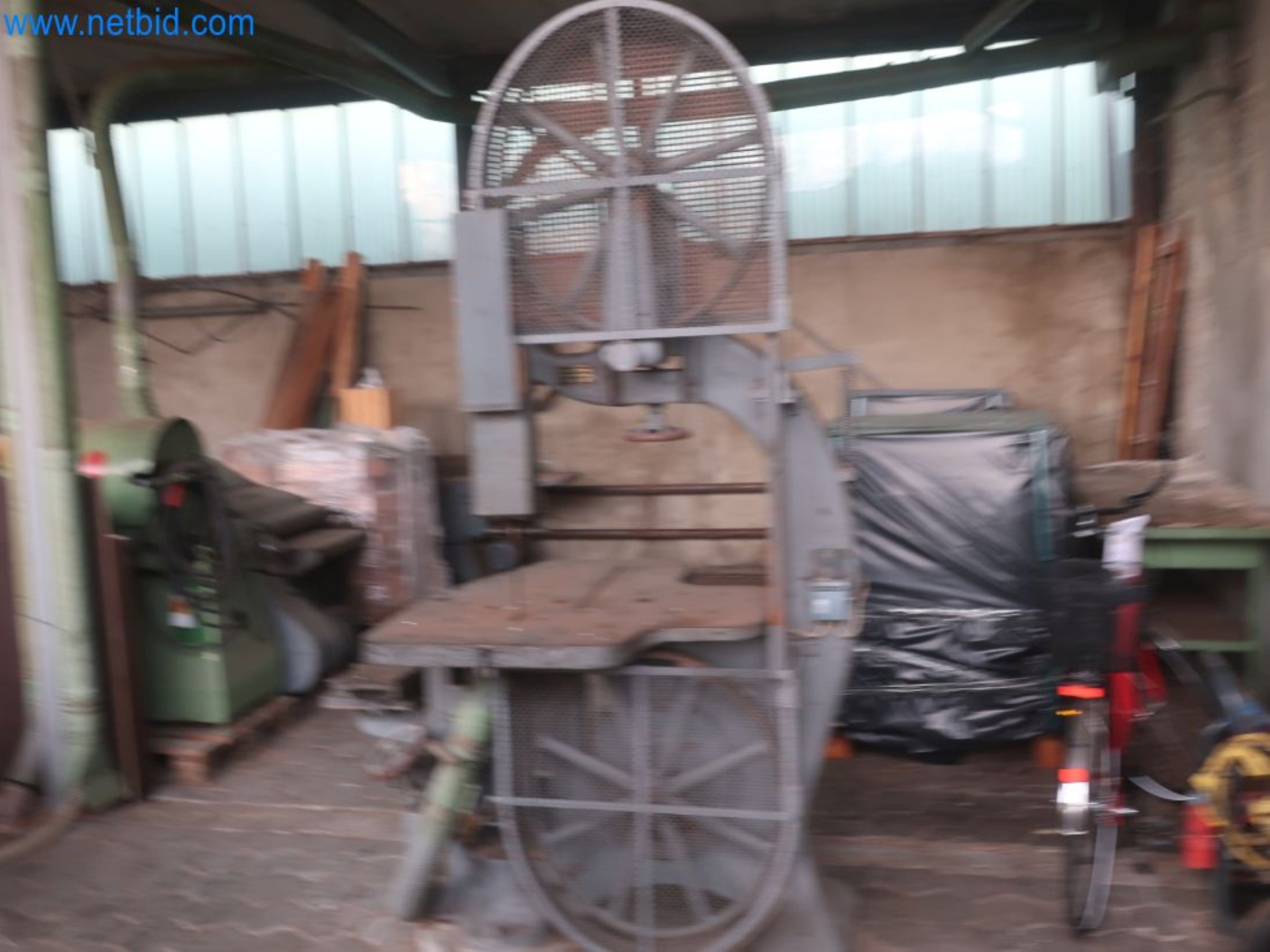 Závody na výrobu a skladování produktů z minerálních olejů, jakož i vstupů a hotových výrobků pro výrobu maziv.-2