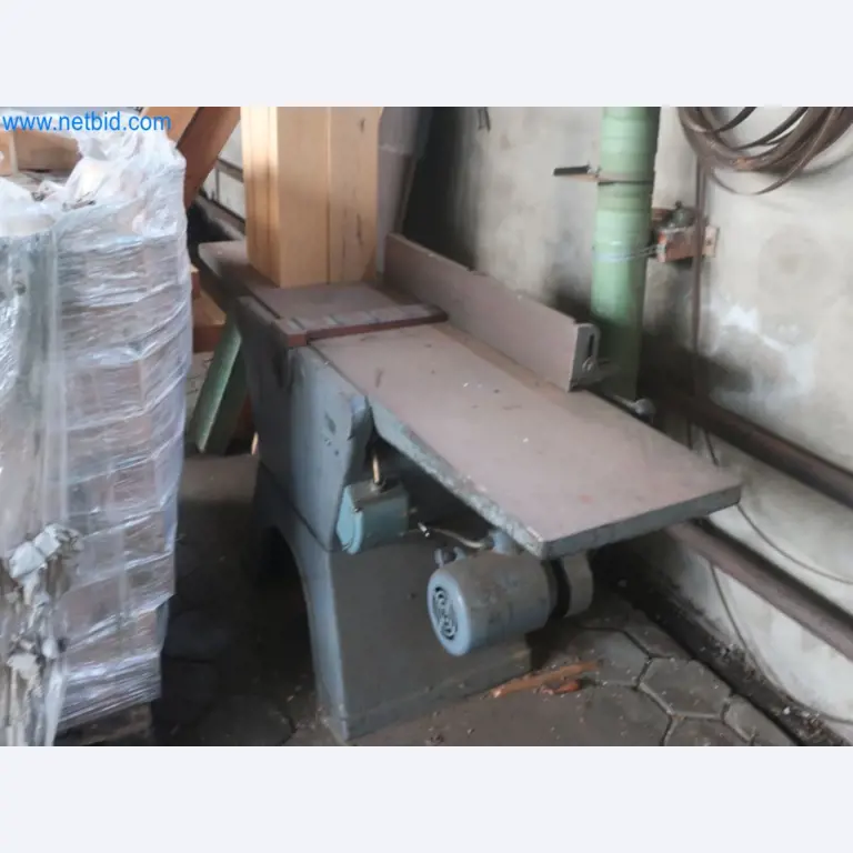 Plantas de producción y almacenamiento de productos derivados del petróleo, así como de insumos y productos acabados para la fabricación de lubricantes.-3