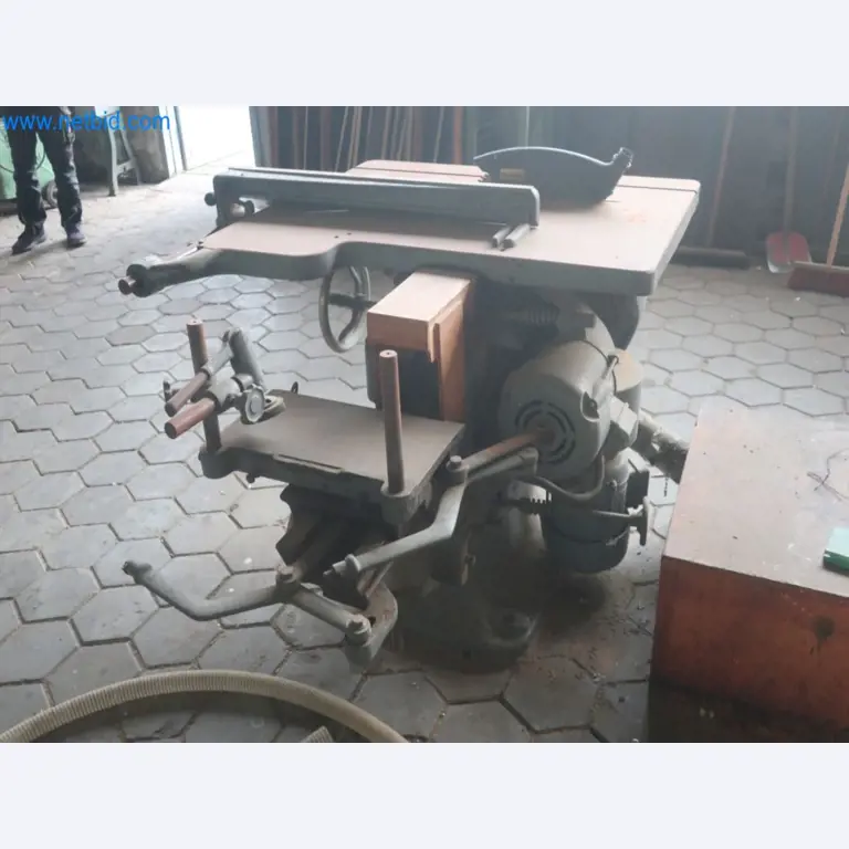 Plantas de producción y almacenamiento de productos derivados del petróleo, así como de insumos y productos acabados para la fabricación de lubricantes.-7