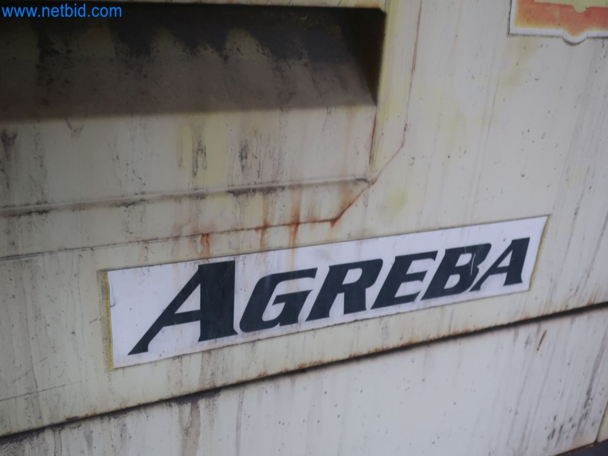 Plants for the production and storage of mineral oil products as well as input and finished products for the production of lubricants-4