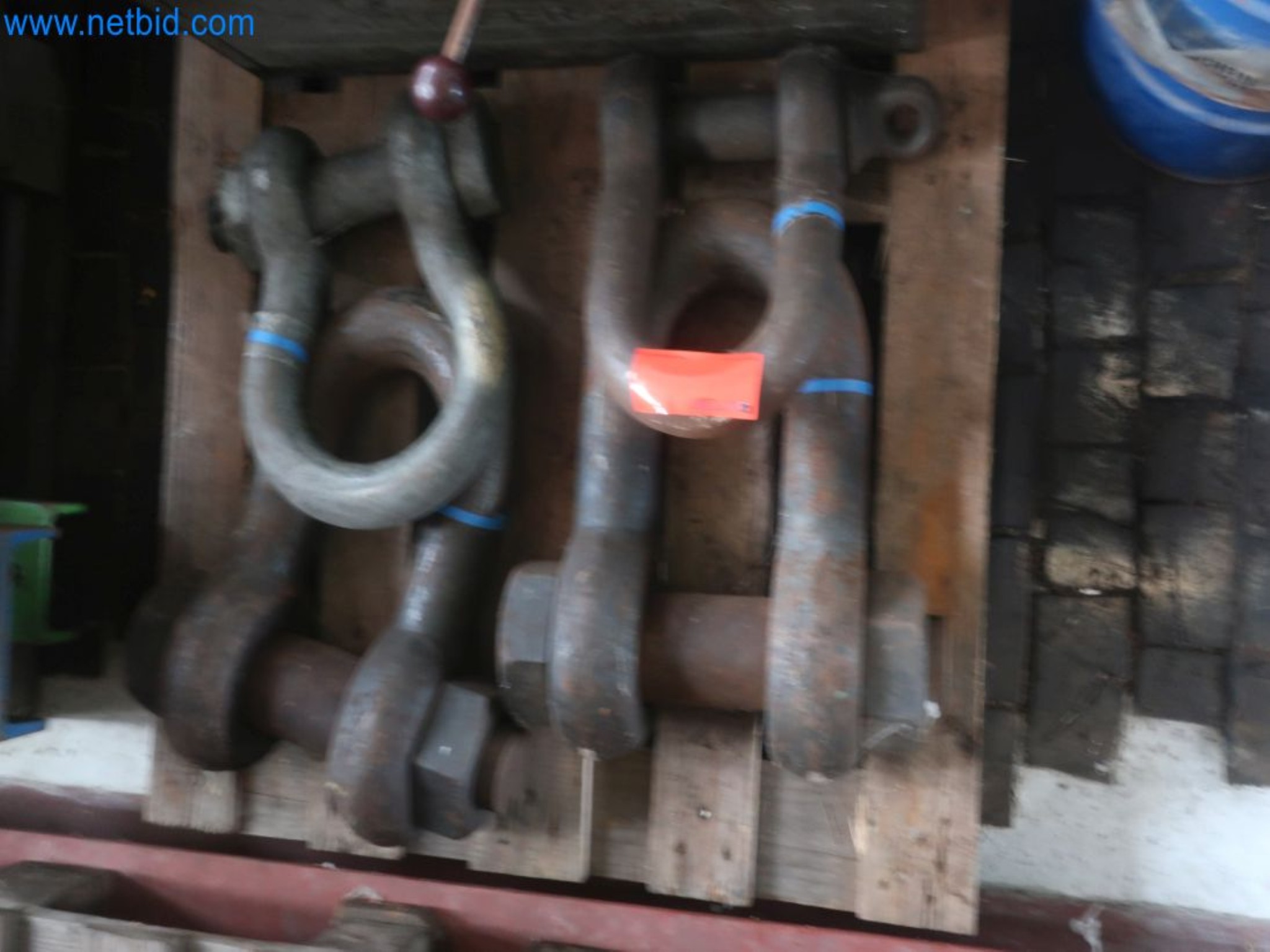 Plants for the production and storage of mineral oil products as well as input and finished products for the production of lubricants-6