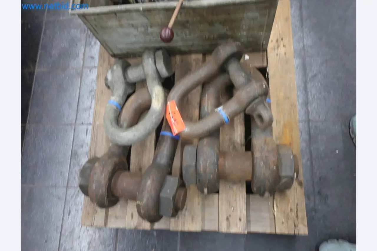 Závody na výrobu a skladování produktů z minerálních olejů, jakož i vstupů a hotových výrobků pro výrobu maziv.-1