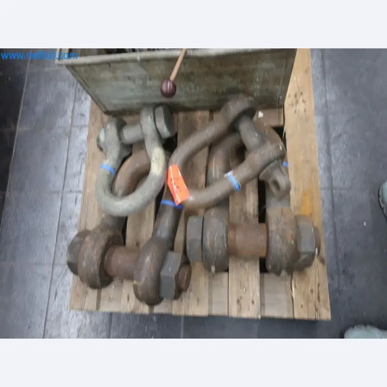 Závody na výrobu a skladování produktů z minerálních olejů, jakož i vstupů a hotových výrobků pro výrobu maziv.-1