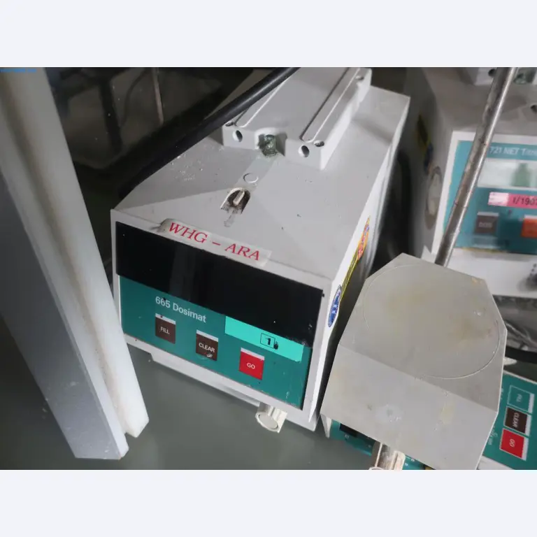 Magazine stocks, crude oil/gas/oil pumps and operating equipment of a refinery-8