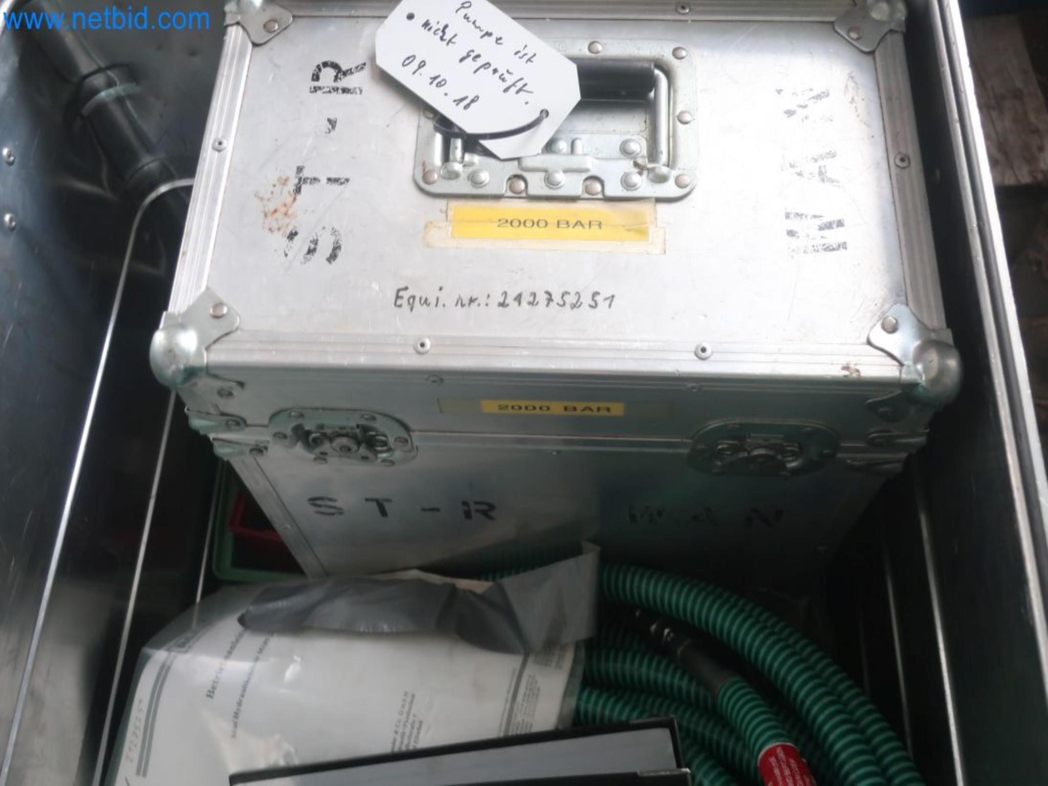 Magazinbestände, Rohöl-/Gas-Öl-/Einsatzpumpen sowie Betriebsausstattung einer Raffinerie-3