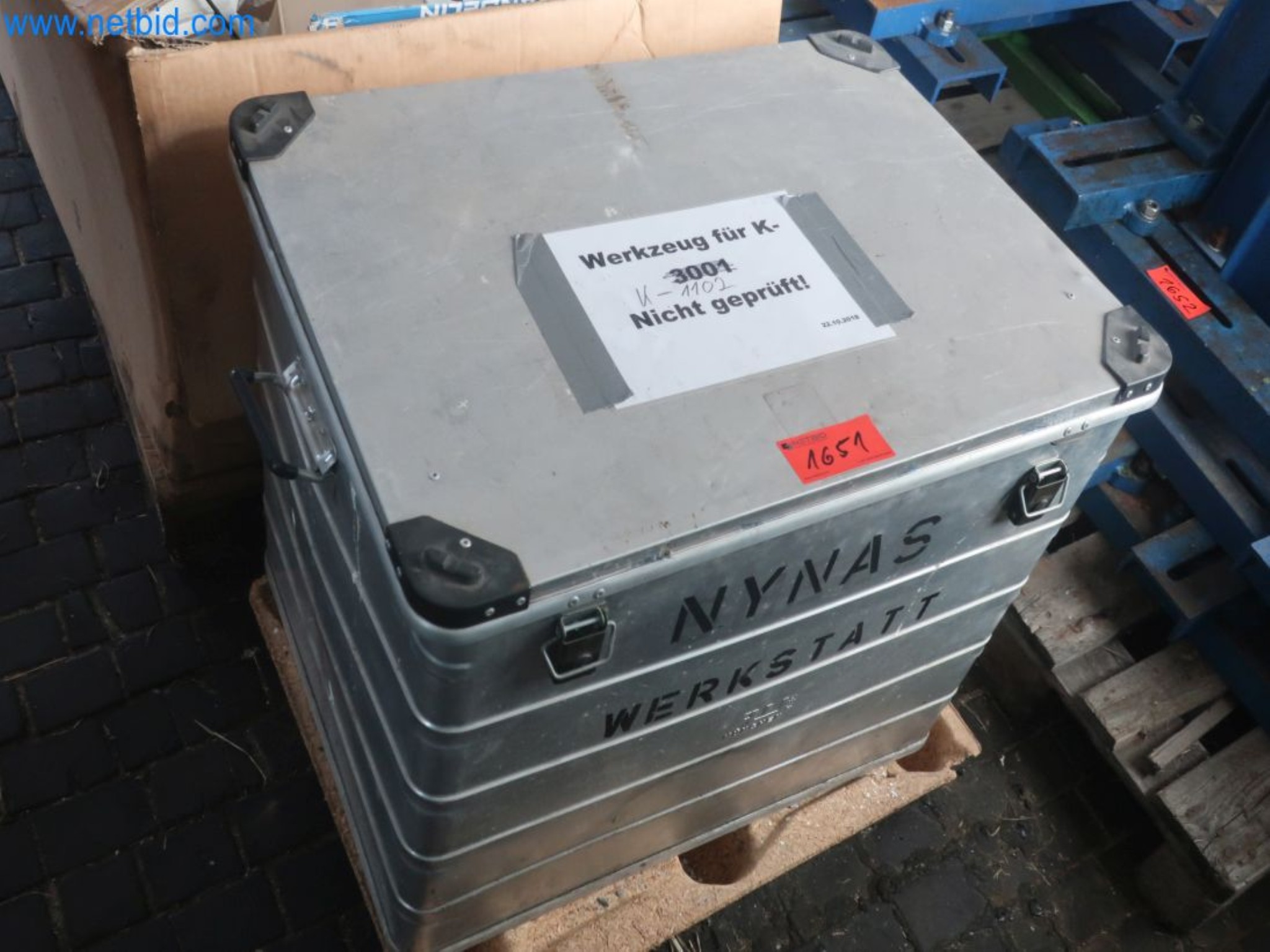 Magazinbestände, Rohöl-/Gas-Öl-/Einsatzpumpen sowie Betriebsausstattung einer Raffinerie-8