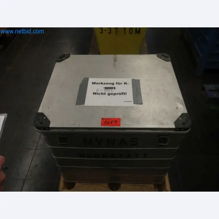 Závody na výrobu a skladování produktů z minerálních olejů, jakož i vstupů a hotových výrobků pro výrobu maziv.-9