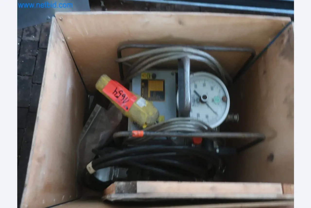 Závody na výrobu a skladování produktů z minerálních olejů, jakož i vstupů a hotových výrobků pro výrobu maziv.-1