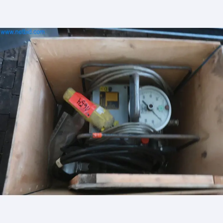 Závody na výrobu a skladování produktů z minerálních olejů, jakož i vstupů a hotových výrobků pro výrobu maziv.-1