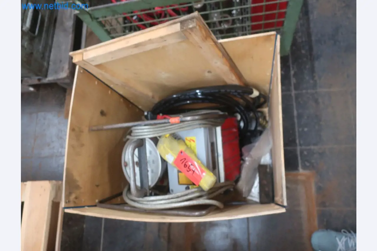 Závody na výrobu a skladování produktů z minerálních olejů, jakož i vstupů a hotových výrobků pro výrobu maziv.-3