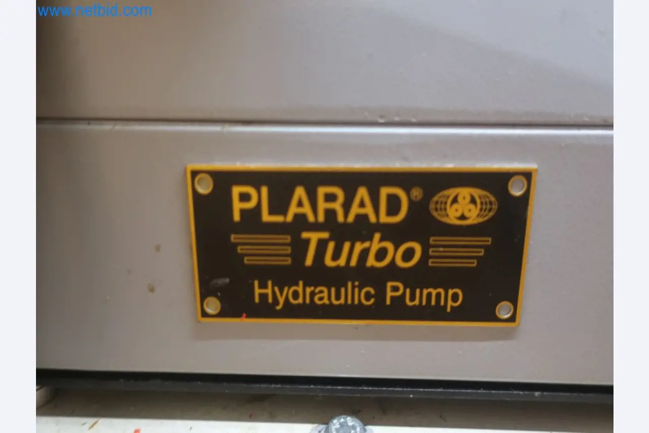 Závody na výrobu a skladování produktů z minerálních olejů, jakož i vstupů a hotových výrobků pro výrobu maziv.-4