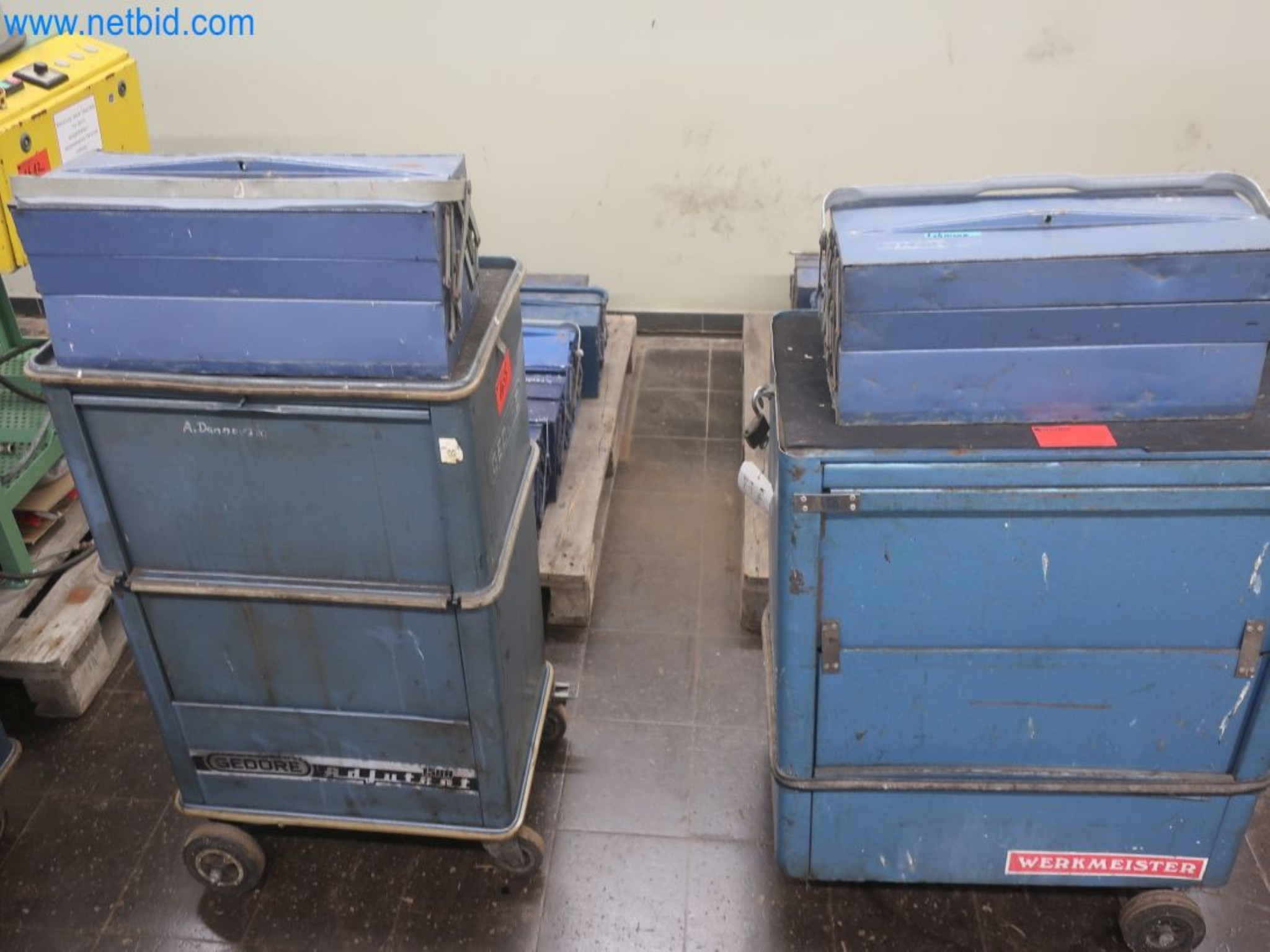 Plants for the production and storage of mineral oil products as well as input and finished products for the production of lubricants-3