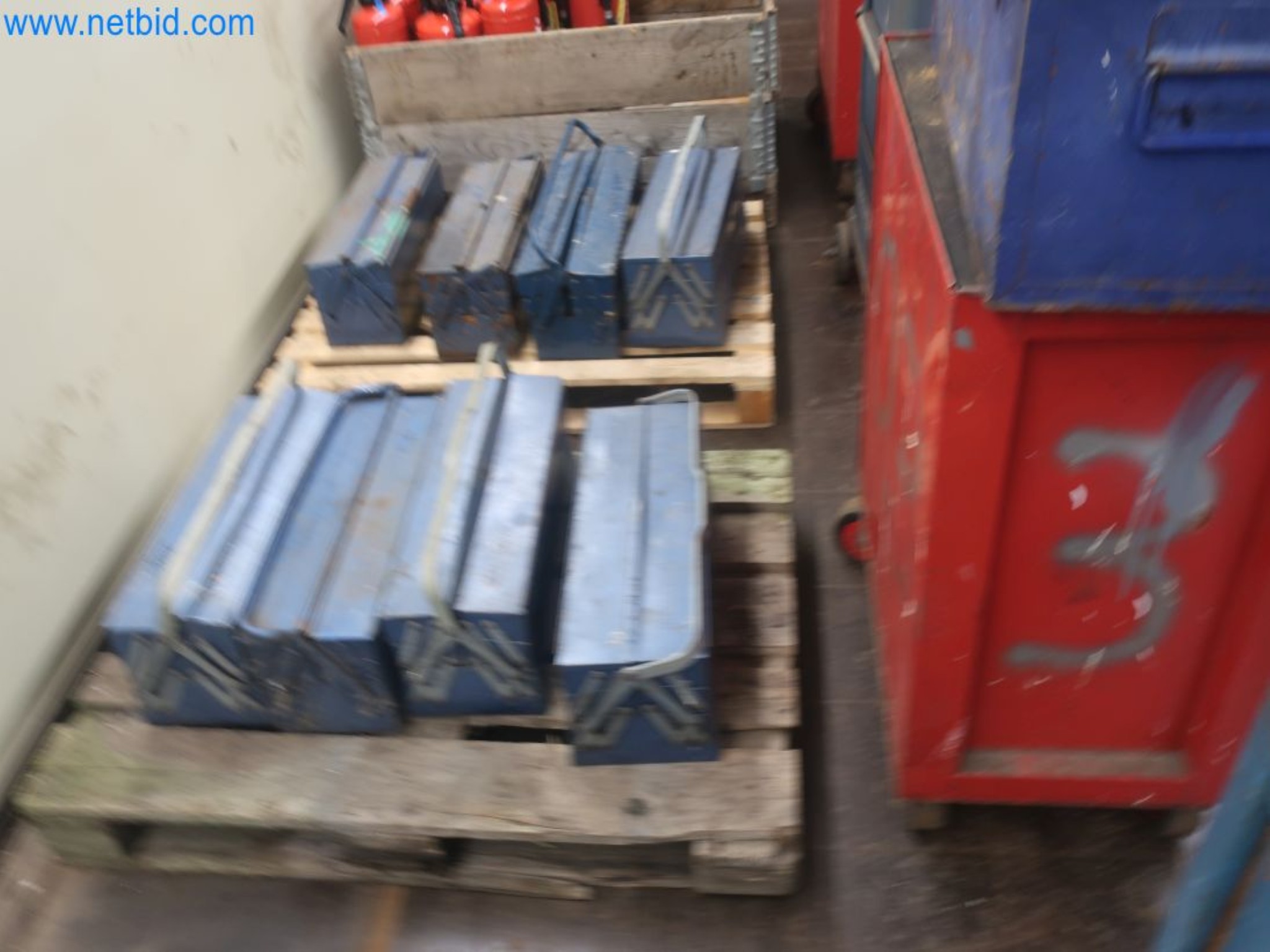 Plants for the production and storage of mineral oil products as well as input and finished products for the production of lubricants-7