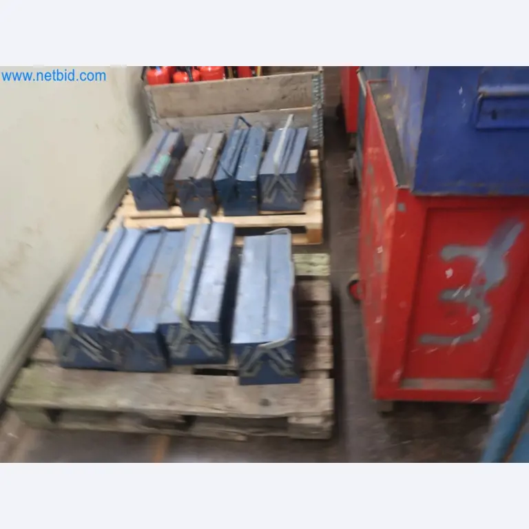 Zakłady produkcji i magazynowania mineralnych produktów olejowych, jak również surowców i produktów gotowych do produkcji smarów.-7