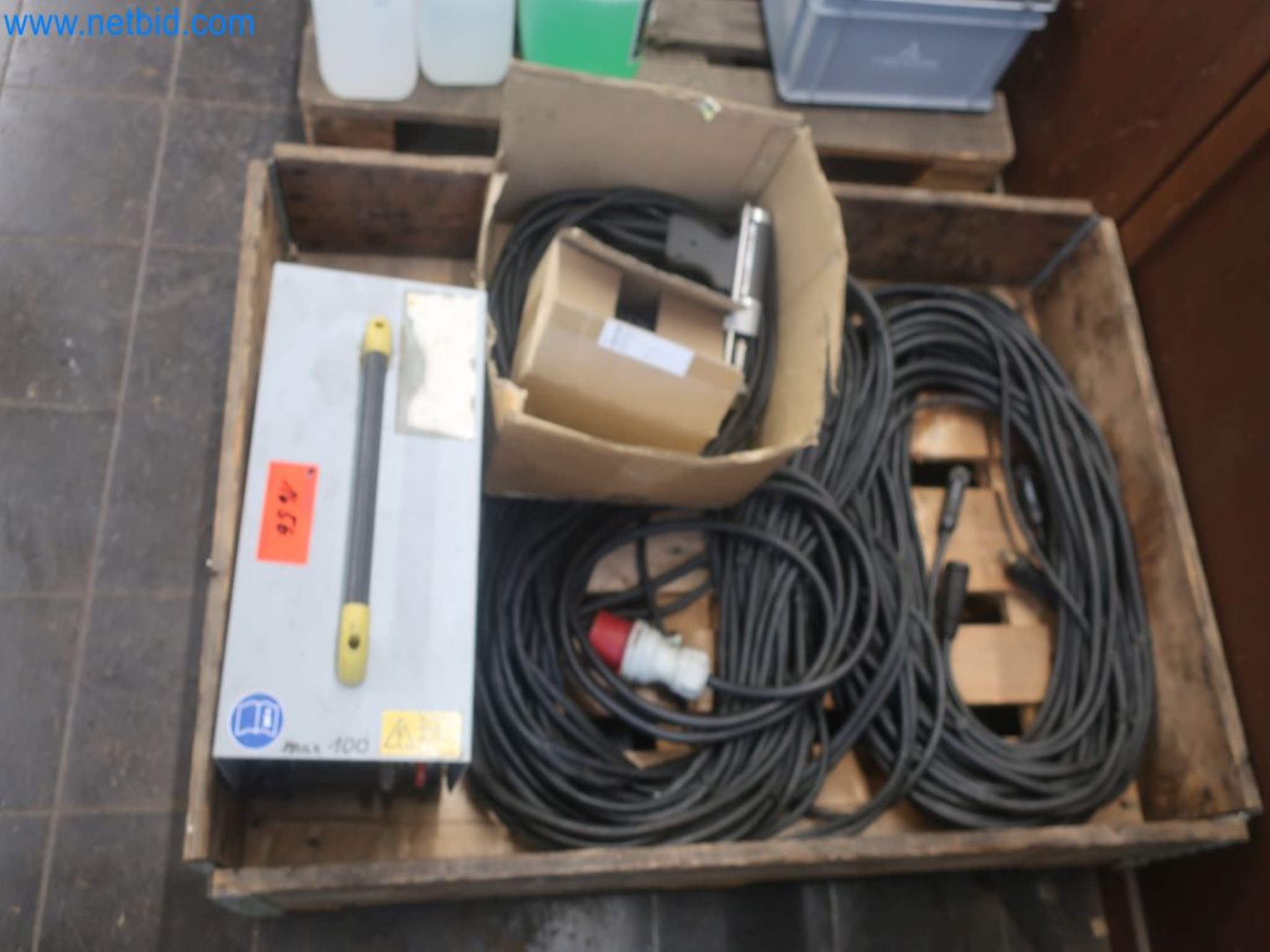 Plants for the production and storage of mineral oil products as well as input and finished products for the production of lubricants-6