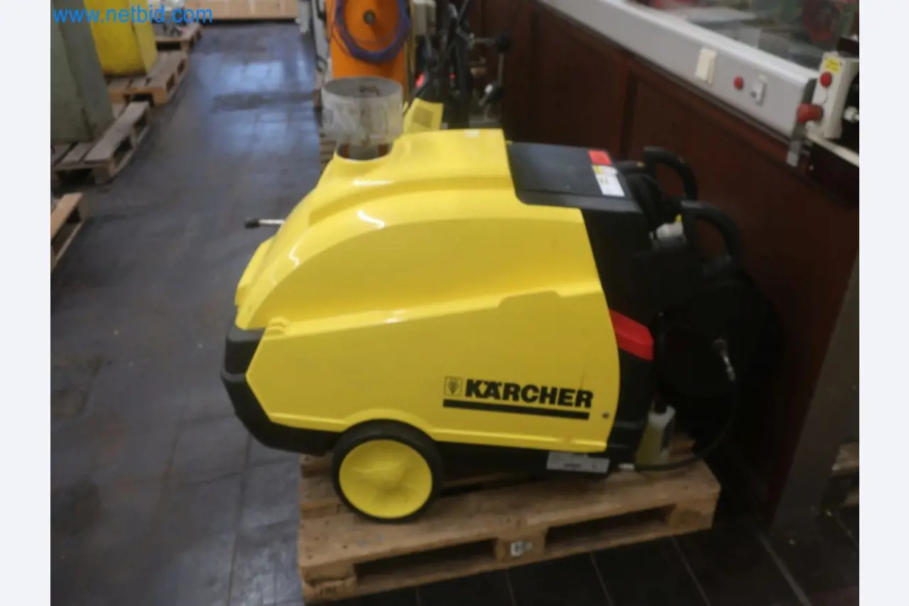 Zakłady produkcji i magazynowania mineralnych produktów olejowych, jak również surowców i produktów gotowych do produkcji smarów.-1