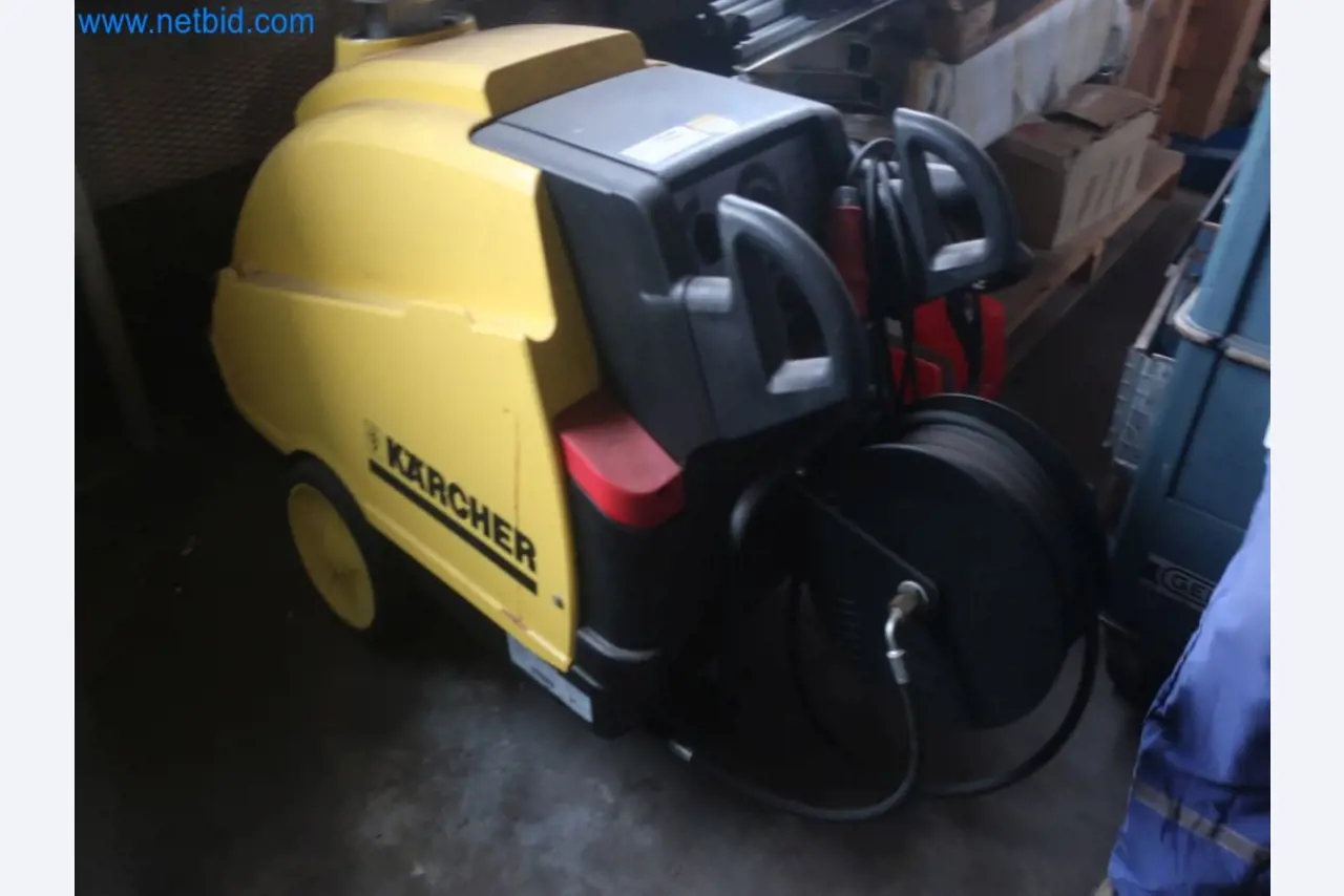 Zakłady produkcji i magazynowania mineralnych produktów olejowych, jak również surowców i produktów gotowych do produkcji smarów.-3