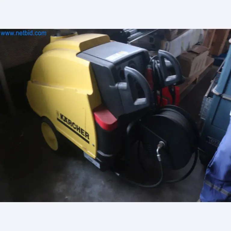 Zakłady produkcji i magazynowania mineralnych produktów olejowych, jak również surowców i produktów gotowych do produkcji smarów.-3