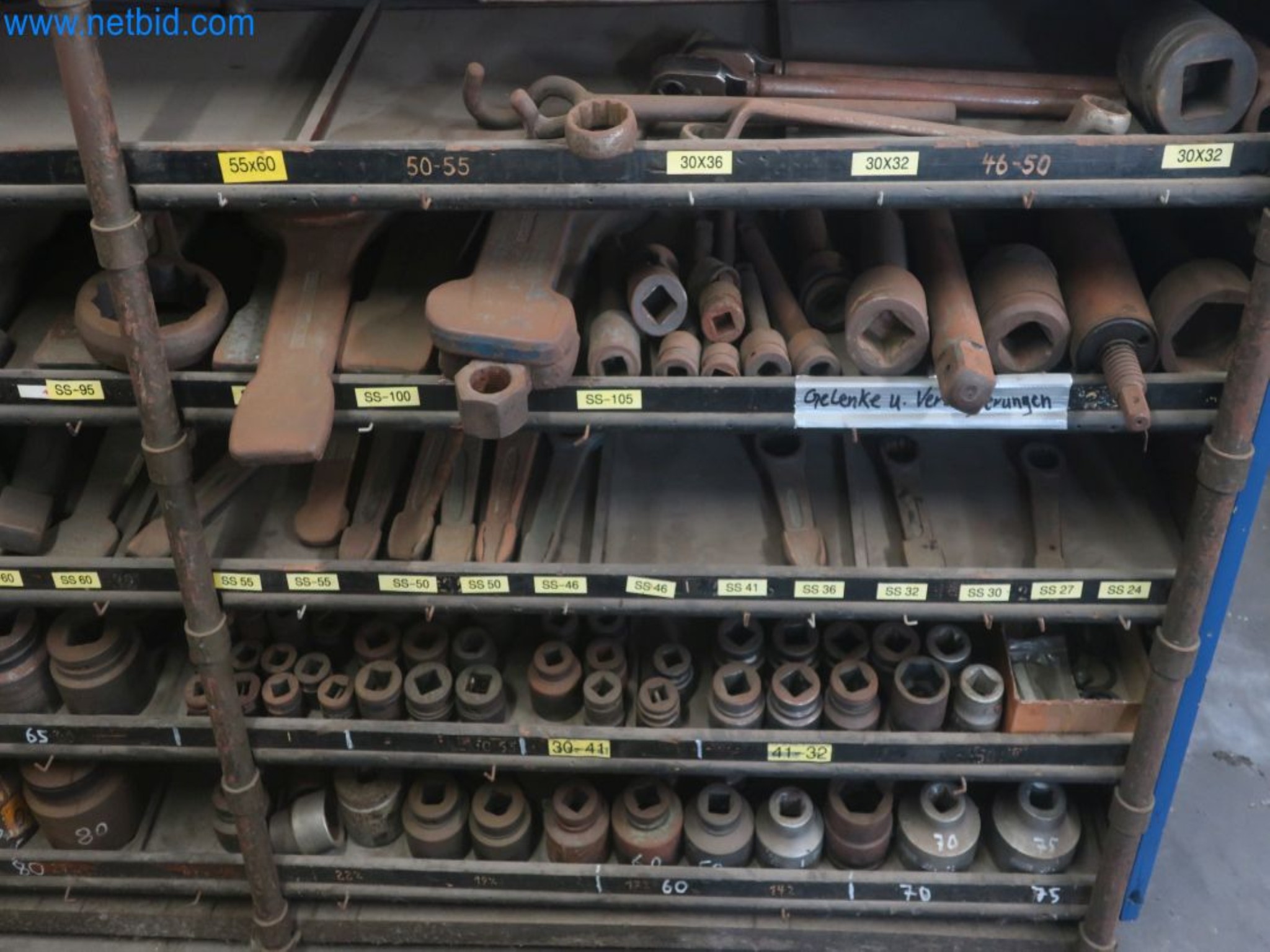 Plants for the production and storage of mineral oil products as well as input and finished products for the production of lubricants-4