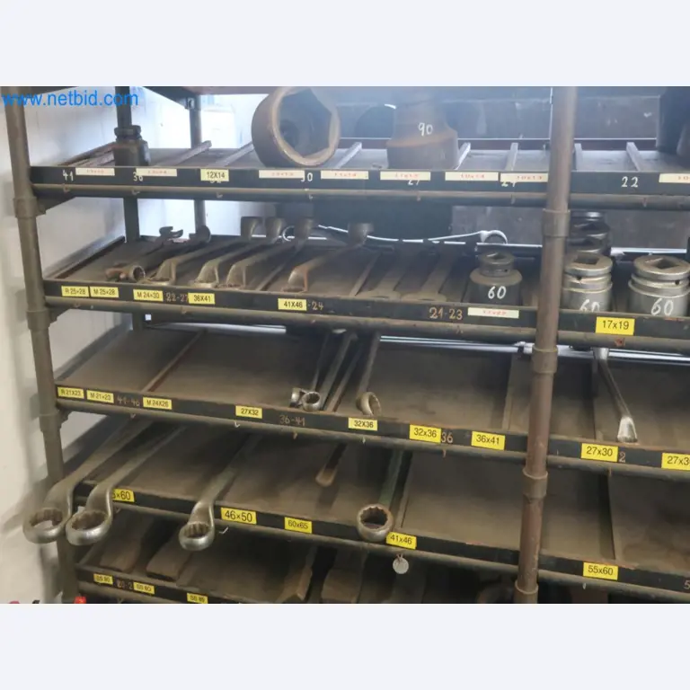 Zakłady produkcji i magazynowania mineralnych produktów olejowych, jak również surowców i produktów gotowych do produkcji smarów.-6