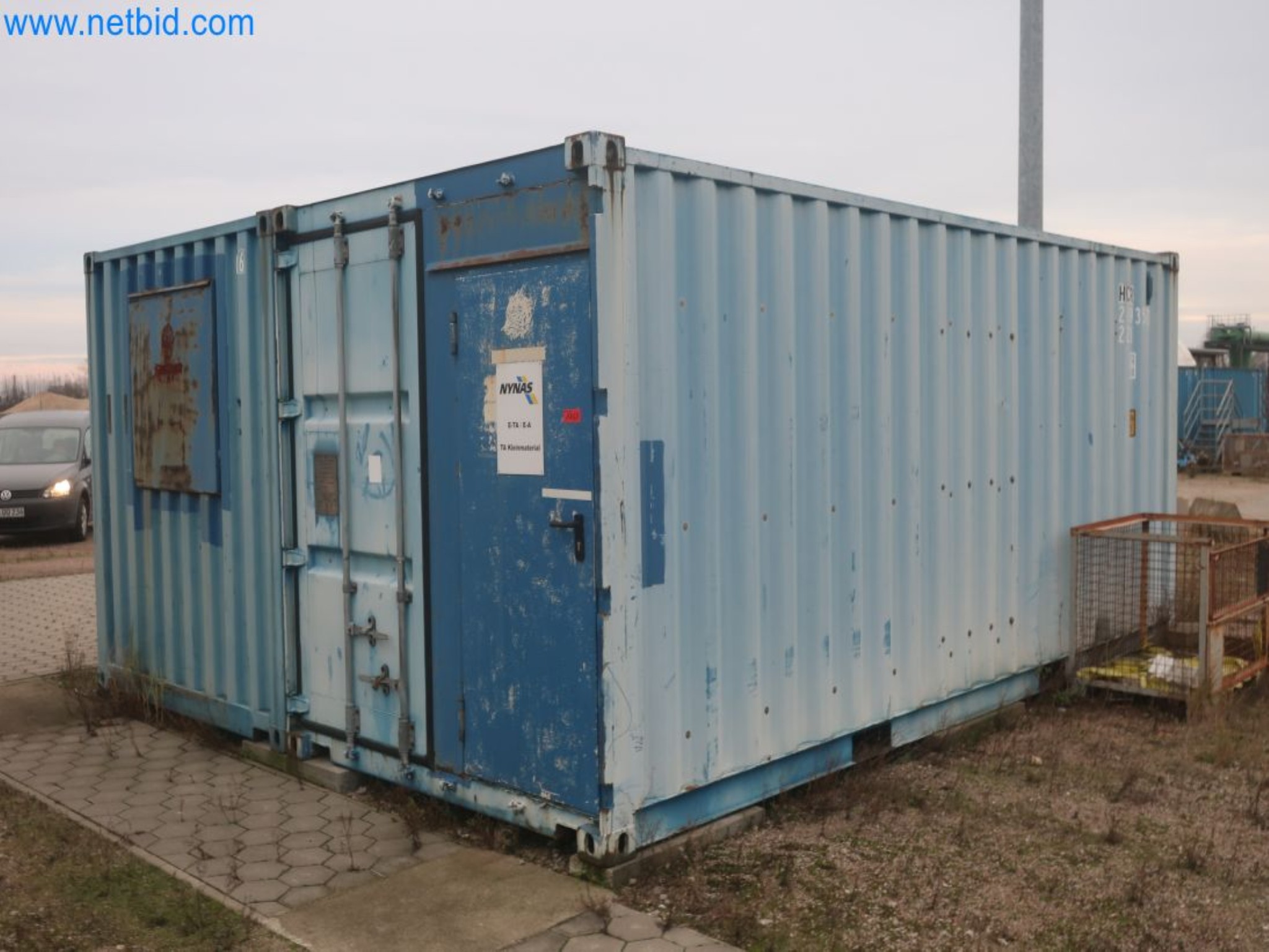 Plants for the production and storage of mineral oil products as well as input and finished products for the production of lubricants-1