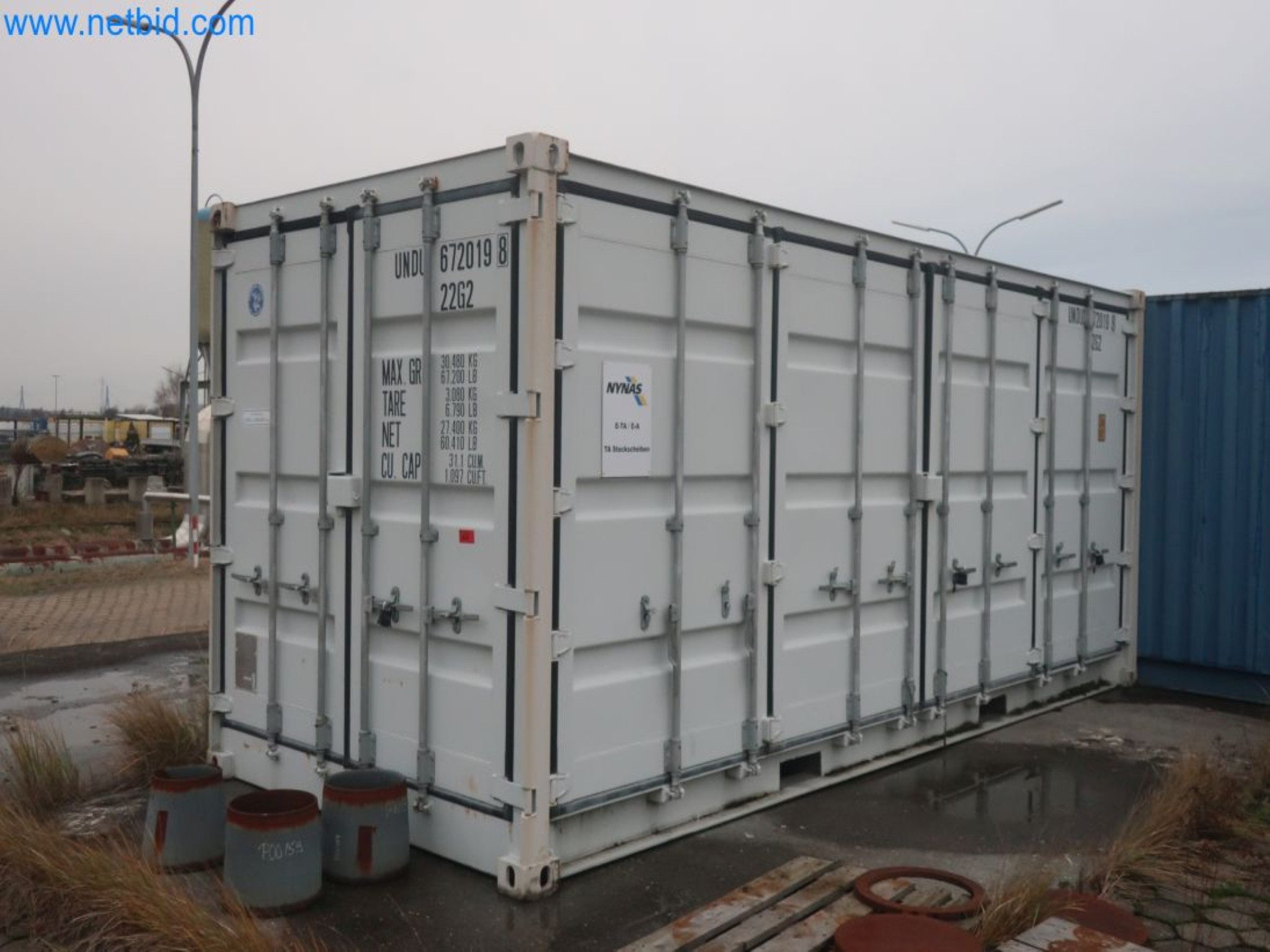 Plants for the production and storage of mineral oil products as well as input and finished products for the production of lubricants-1