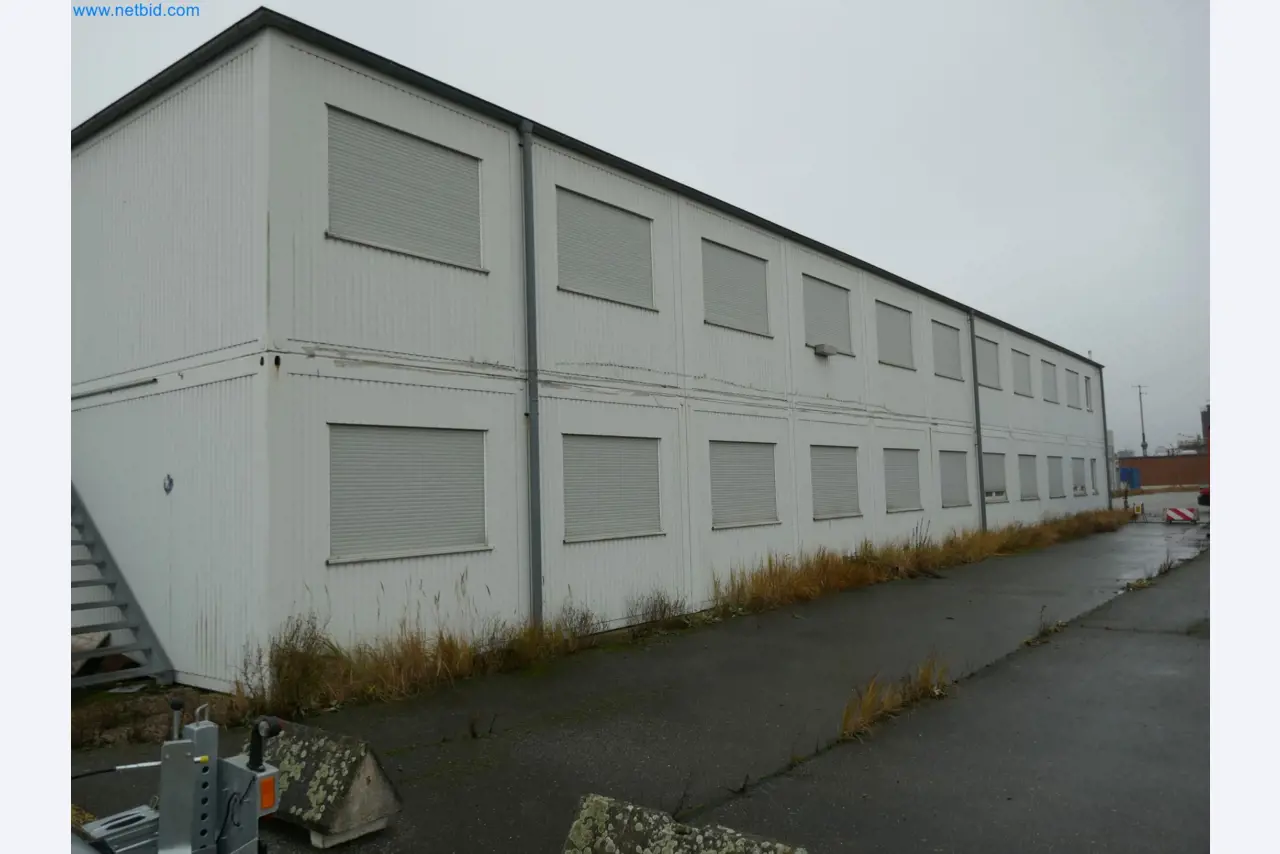 Závody na výrobu a skladování produktů z minerálních olejů, jakož i vstupů a hotových výrobků pro výrobu maziv.-5