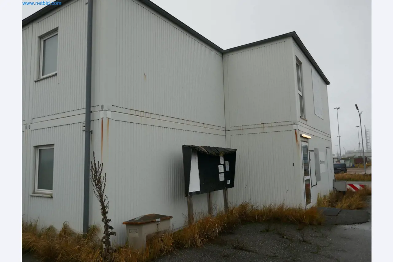 Závody na výrobu a skladování produktů z minerálních olejů, jakož i vstupů a hotových výrobků pro výrobu maziv.-7