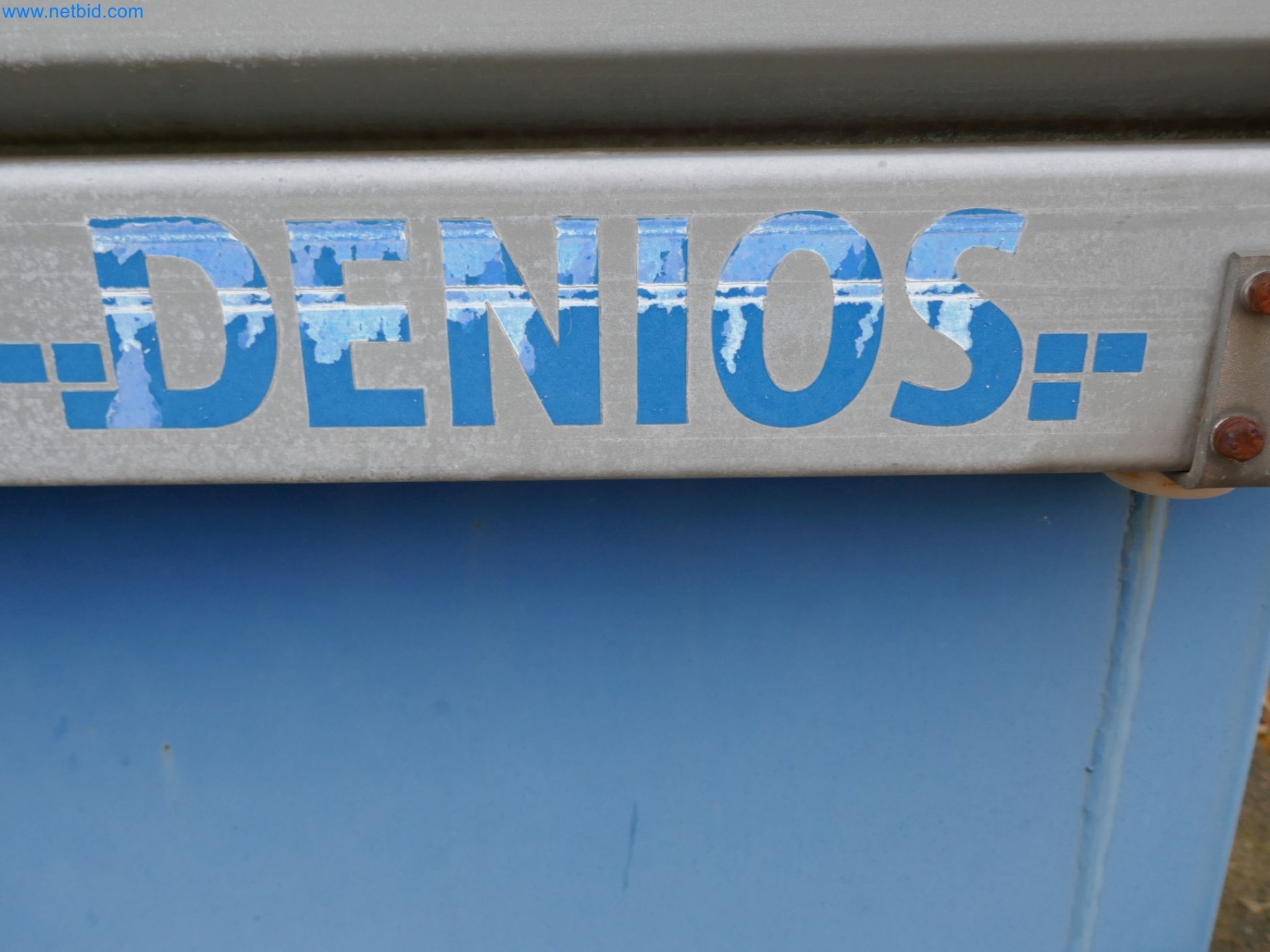 Plants for the production and storage of mineral oil products as well as input and finished products for the production of lubricants-3