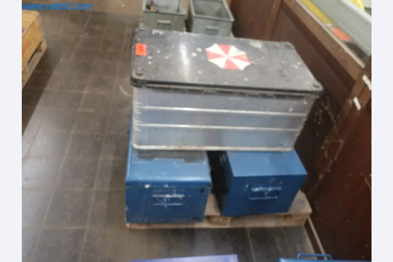 Plants for the production and storage of mineral oil products as well as input and finished products for the production of lubricants-1