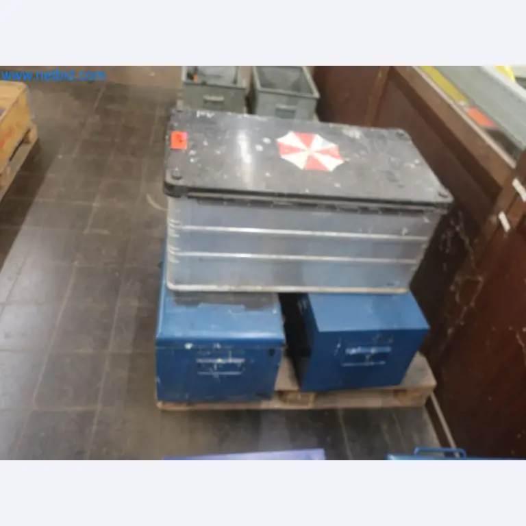 Plants for the production and storage of mineral oil products as well as input and finished products for the production of lubricants-1